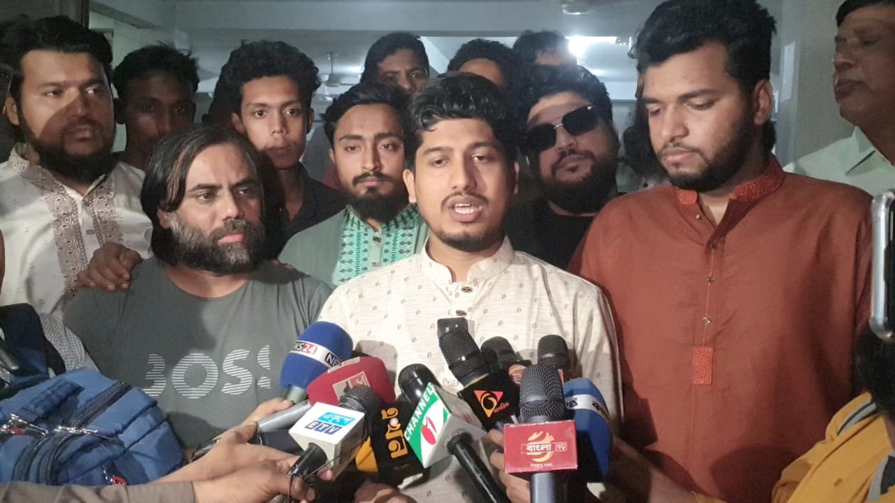 গাজীপুরে NCP নেতার উপর হামলায় ঘটনায় সংখ্যা বাড়ানোর উদ্দেশ্যে নিরীহ নিরপরাধ মানুষ যেনো গ্রপ্তার না হয়